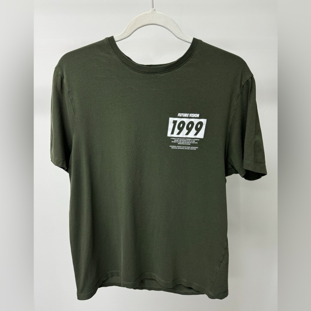 ASOS New Look Short Sleeve Graphic‎ Tee in Green, Size M